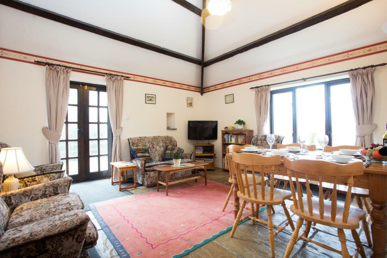 Sharlands Farm Holiday Cottages Bude Exterior foto